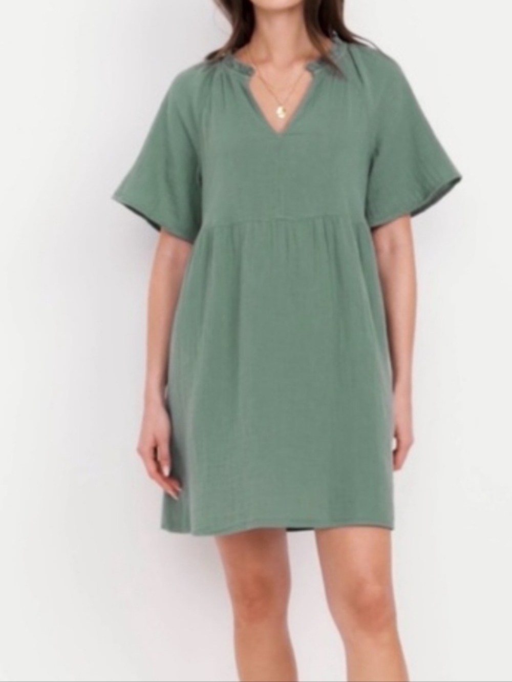 NWT Old NAVY Sage/Olive Green Vneck Short Sleeve Mid Length Dress